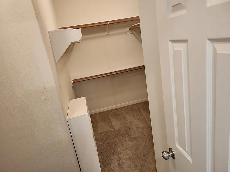 212 Judge King Dr — Photo 10