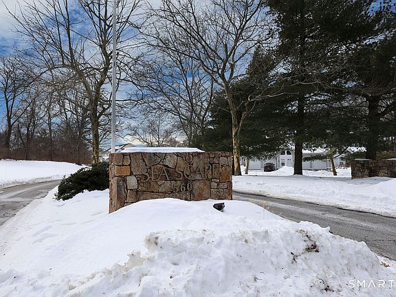 5th image of 560 Silver Sands Road #703