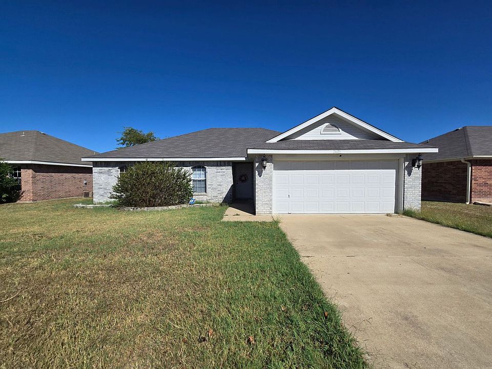 1st image of 2605 Wesley Dr