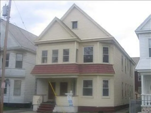 1053 Delamont Ave, Schenectady, NY 12307