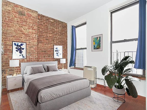 3rd image of 165 Avenue A APT 4