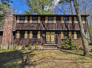 18 Stilwell Ave, Norfolk, MA 02056