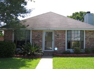 1058 Bullrush Dr, Baton Rouge, LA 70810