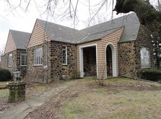 1017 Taylor St, North Versailles, PA