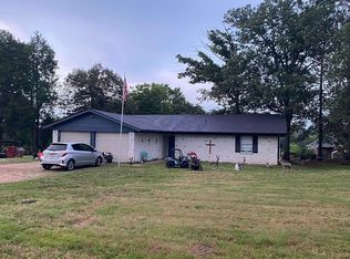 1260 Hampton Rd, Paris, TX 75462