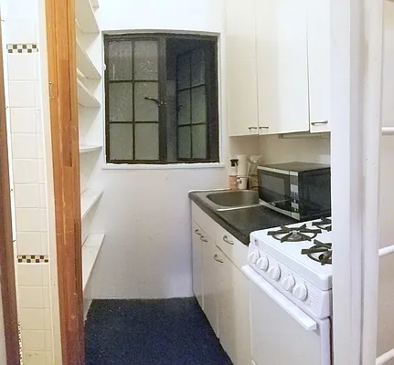 Rented by Manhattan Spaces | media 17