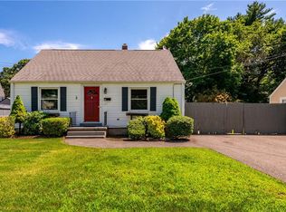 20 Buttonwoods Ave, Warwick, RI 02886
