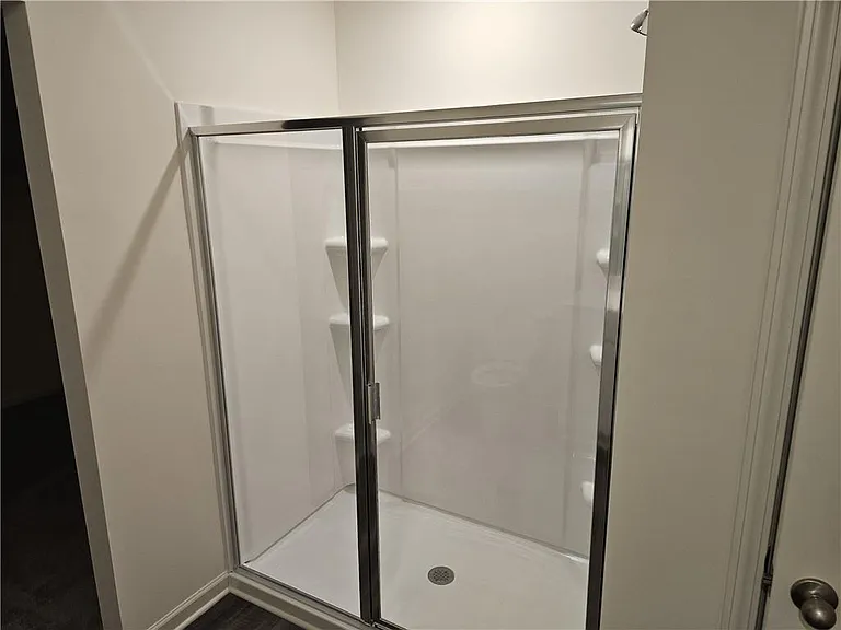 326 Silverton Dr — Photo 25