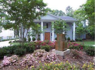 39 Edgehill Rd, Little Rock, AR 72207