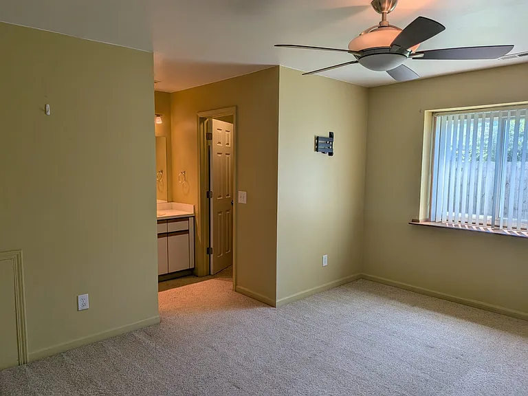 63 Rosebud Ln #63 — Photo 18