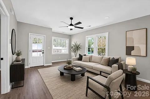 4th image of 344 Mayflower Ave