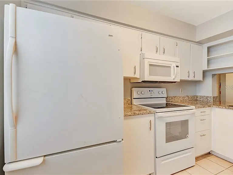 6154 Burnside Cir — Photo 4