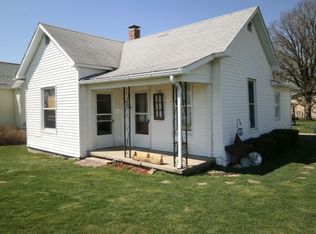 109 E Pilot St, Ridge Farm, IL 61870