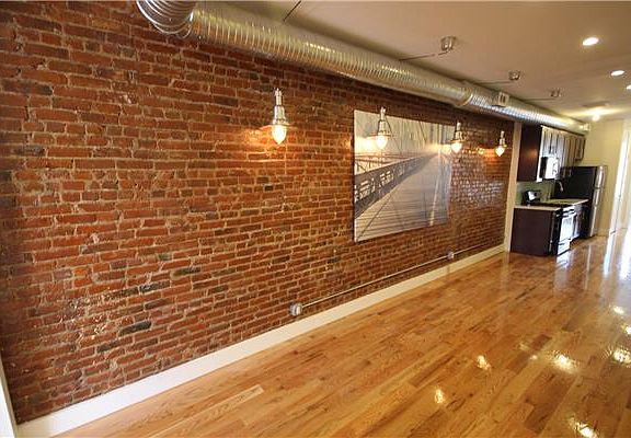 2nd image of 1301 Putnam Ave APT 3L