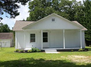 8653 Valley Falls Rd, Boiling Springs, SC 29316