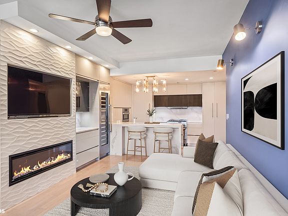 5th image of 549 Borden Ave APT 2B