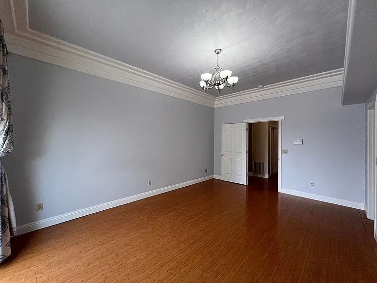 1021 Pepper Ln — Photo 35