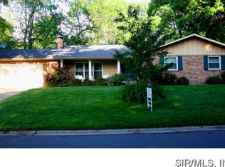 205 Jubaka Dr, Fairview Heights, IL 62208