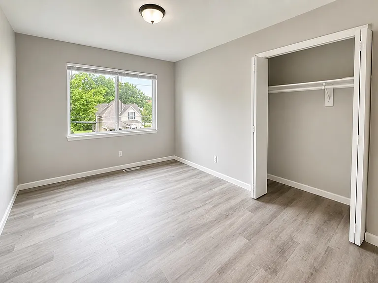 210 N Morse Ave #24 — Photo 8