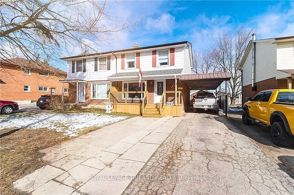 3 bed, $2,400 — Photo 2