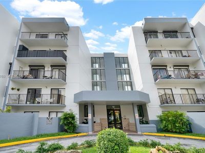 1820 W 53rd St APT 201, Hialeah, FL, 33012