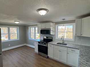 72 Riverneck Rd FLOOR 2, Chelmsford, MA 01824