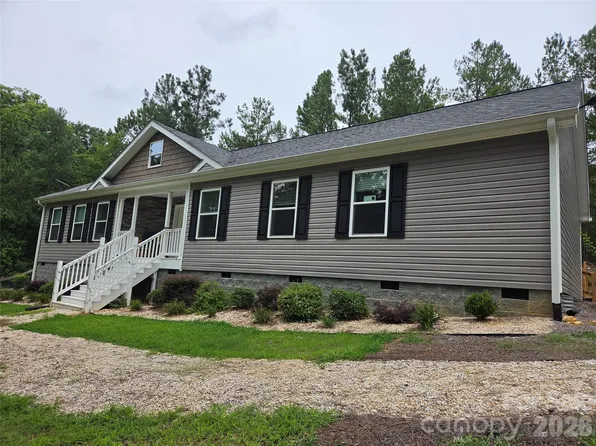 2910 State Highway 109 N, Troy, NC 27371
