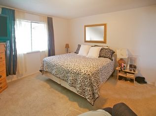 711 142nd Pl SE, Bellevue, WA 98007