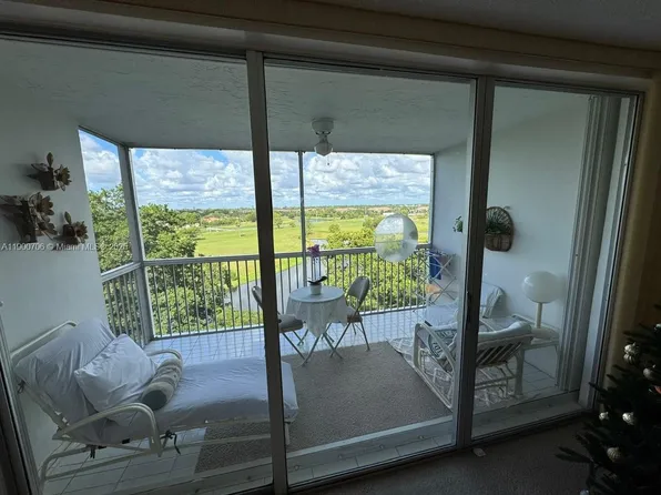 3080 N Course Dr APT 704, Pompano Beach, FL 33069