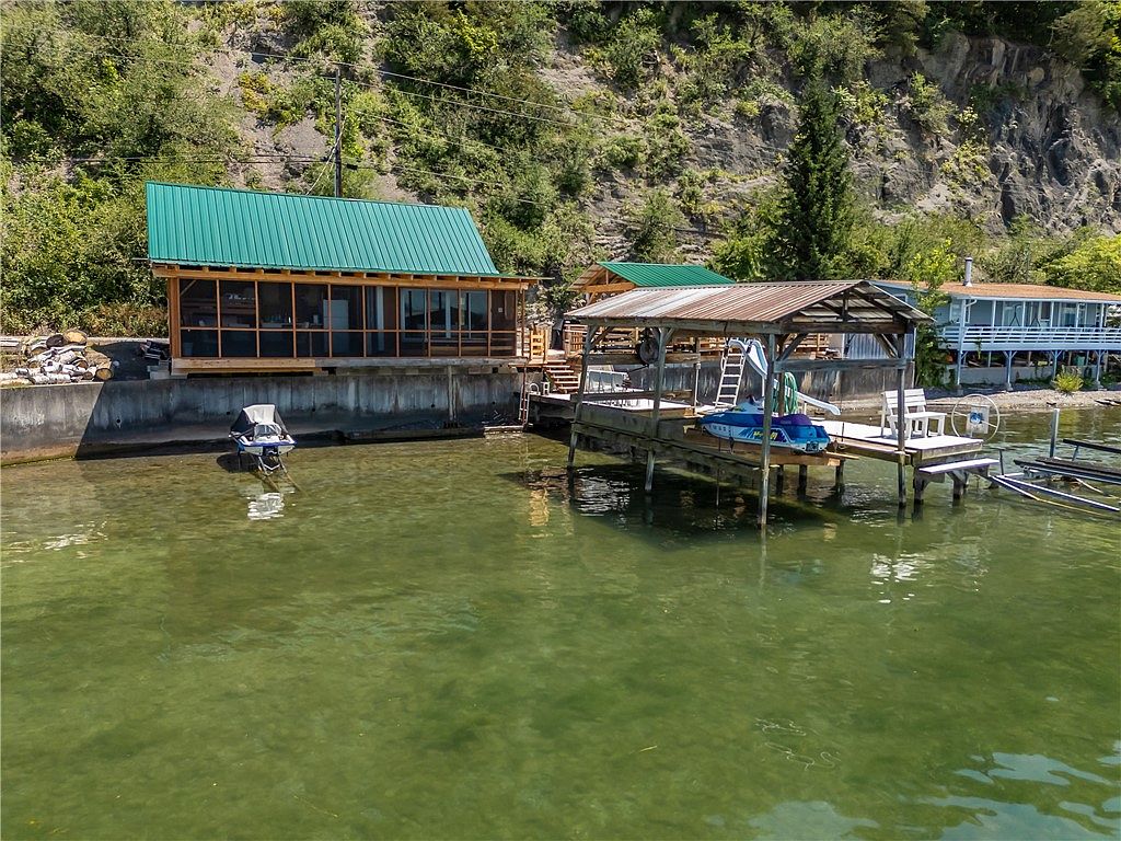 1123 Honoco Rd, Aurora, NY 13026 MLS R1553342 Zillow