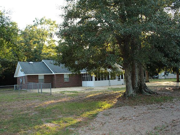 5th image of 839 Chiniche St