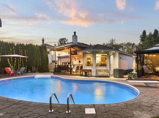 13840 65th Ave, Surrey, BC V3W 8T9