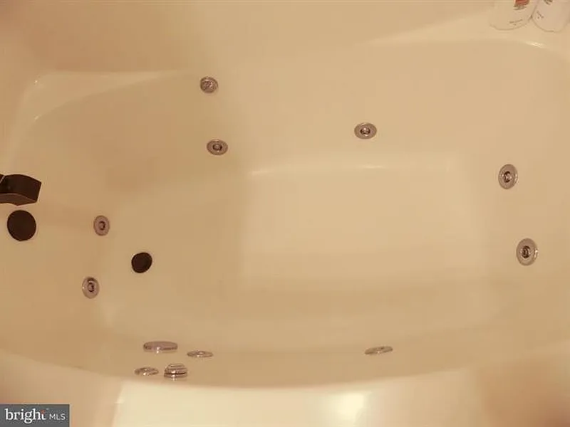 Thumbnail 19