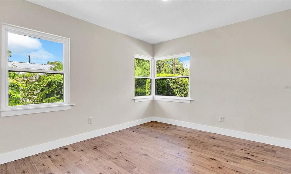 1st image of 333 Lake Otis Dr SE #333