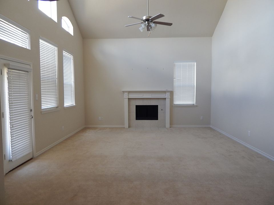 1st image of 1619 Lake Tawakoni Dr