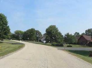 374 Abbey Ln, Antioch, IL 60002