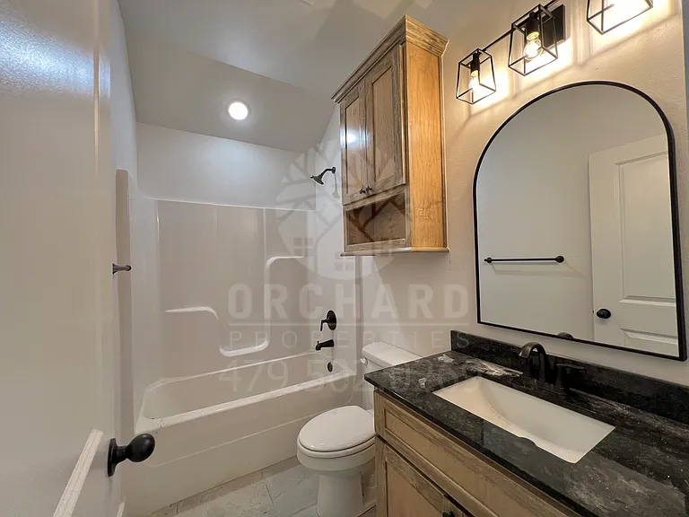 1021 Silver Birch St — Photo 13