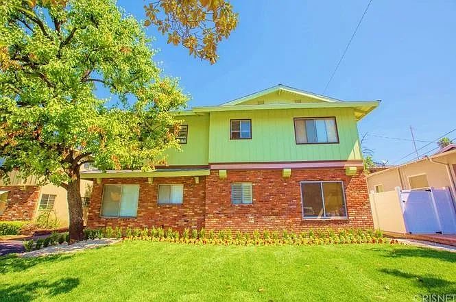 2 bed, 1142 sqft, $2,525 — Photo 4