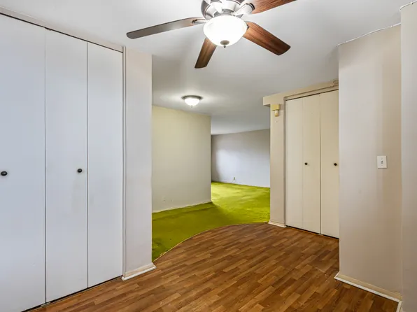 90-50 Union Turnpike image 12 of 23