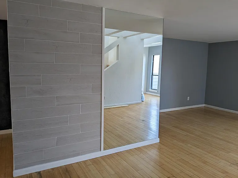 901 NW 7th St #202 — Photo 14