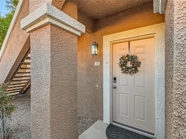830 Carnegie St APT 512, Henderson, NV 89052