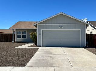 823 Stanton Ln, Fernley, NV 89408