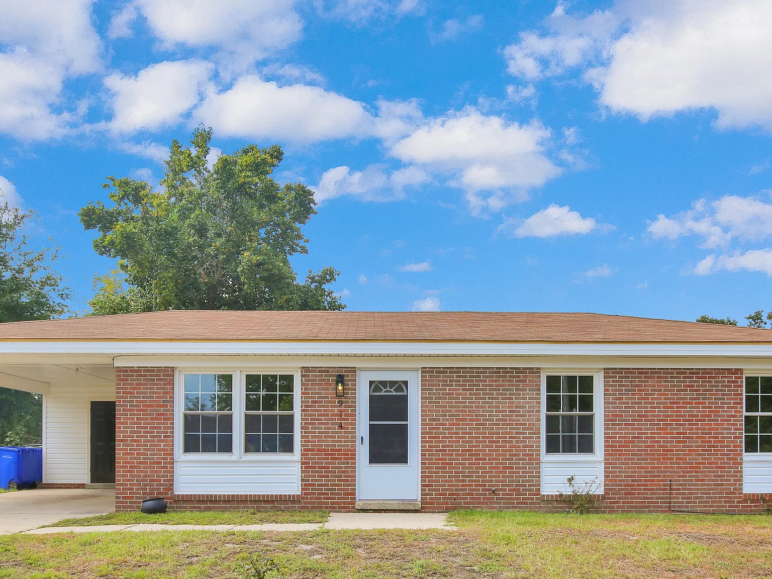914 Fiske Drive — Photo 2