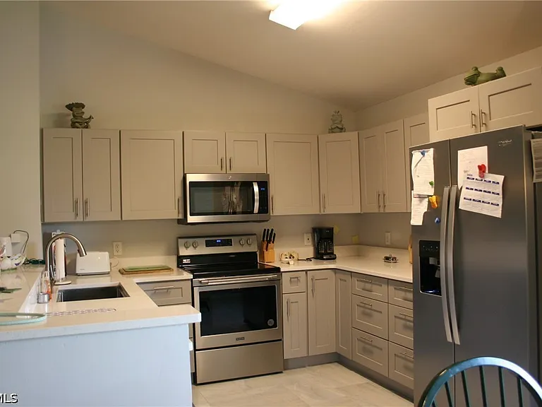 15472 Admiralty Cir #2 — Photo 13