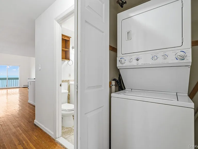 1466 Shore Dr #3 — Photo 10