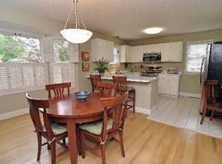 4441 Oakland Ave, Minneapolis, MN 55407