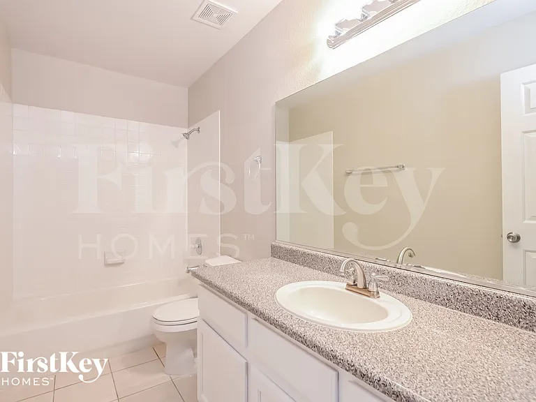 811 Mesa Pine Ct — Photo 16