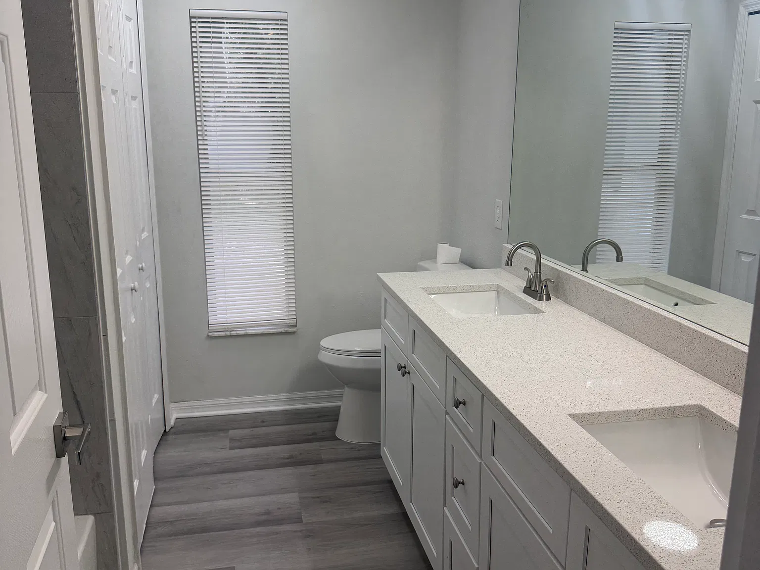 4 bed, 1928 sqft, $2,350 — Photo 2