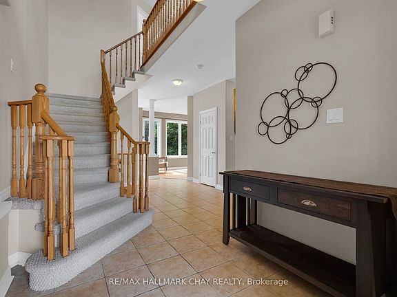 4th image of 46 Birkhall Pl