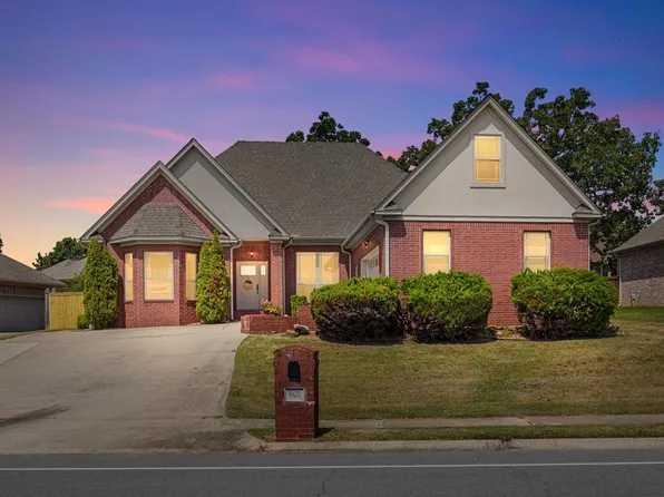 807 Indian Bay Dr, Sherwood, AR 72120